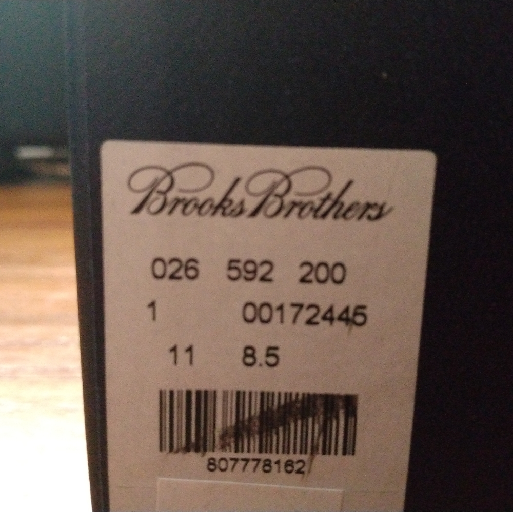 NIB Brooks Brothers Fila Special Limited Edition Women's Sneakers/ Shoes 8.5 - Picture 13 of 16